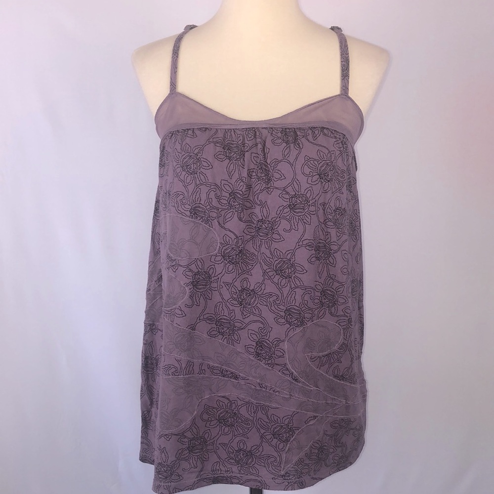 UO Silence + Noise Lavender Floral Cami Tank w/Criss Cross Back Straps - Size XS